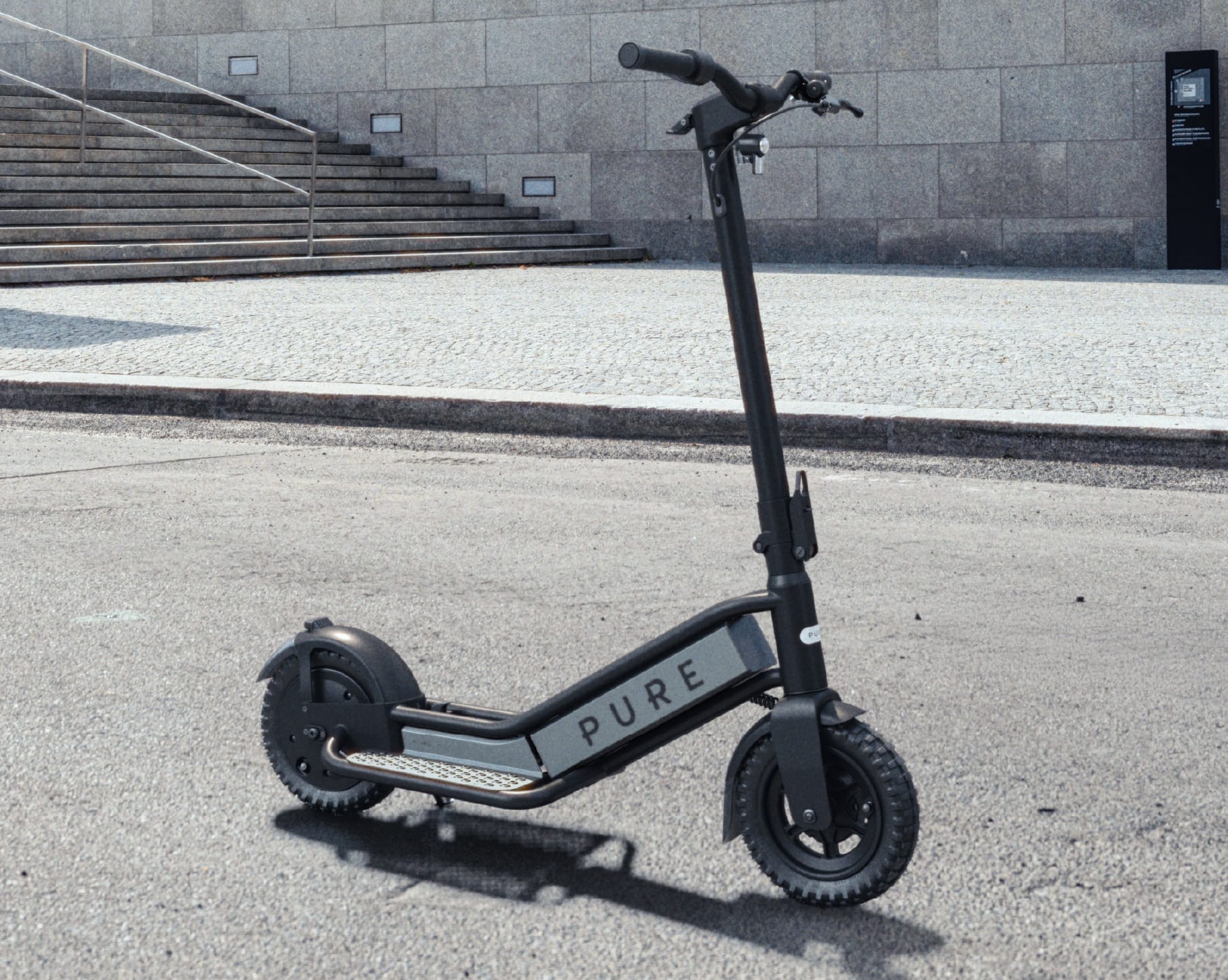 Pure Electric Scooter Black & Gunmetal Escape
